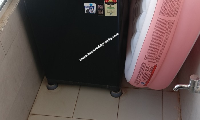 2 BHK Flat for Sale in Manikonda