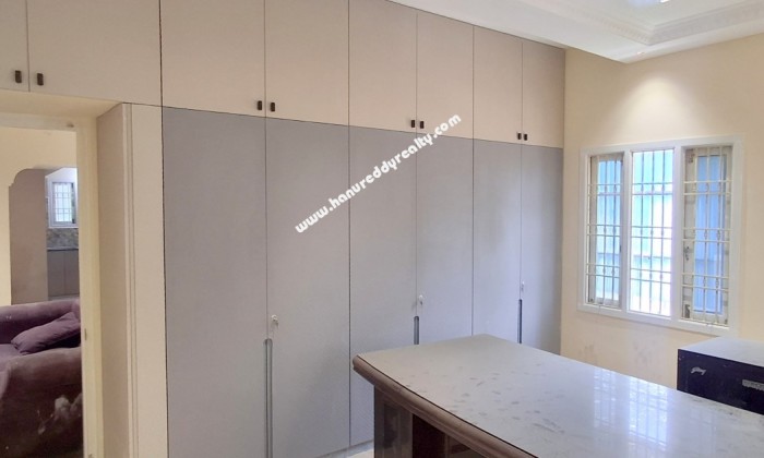 3 BHK Flat for Sale in Virugambakkam