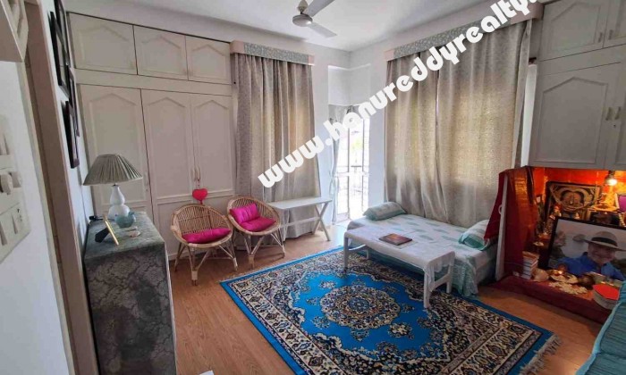 3 BHK Flat for Sale in Thiruvanmiyur