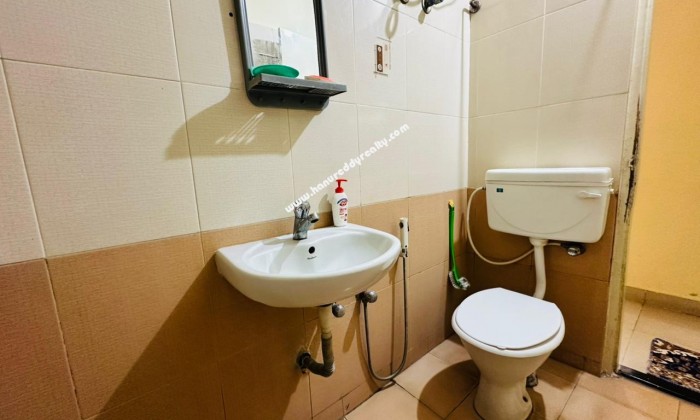2 BHK Flat for Sale in HAL 3rd Stage