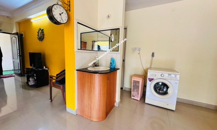 2 BHK Flat for Sale in HAL 3rd Stage