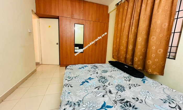 2 BHK Flat for Sale in HAL 3rd Stage