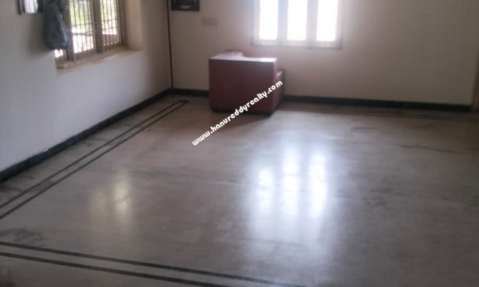 5 BHK Independent House for Rent in Valasaravakkam