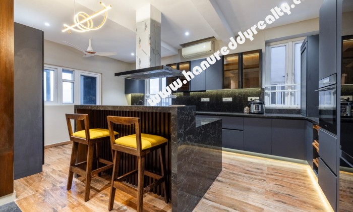 5 BHK Penthouse for Sale in Sholinganallur