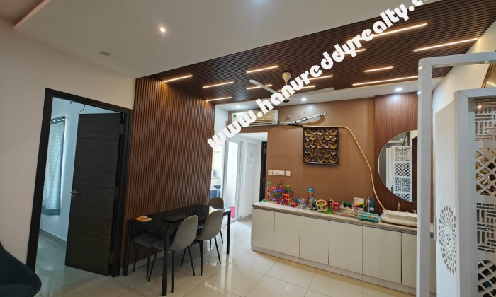 2 BHK Flat for Sale in Semmencherry