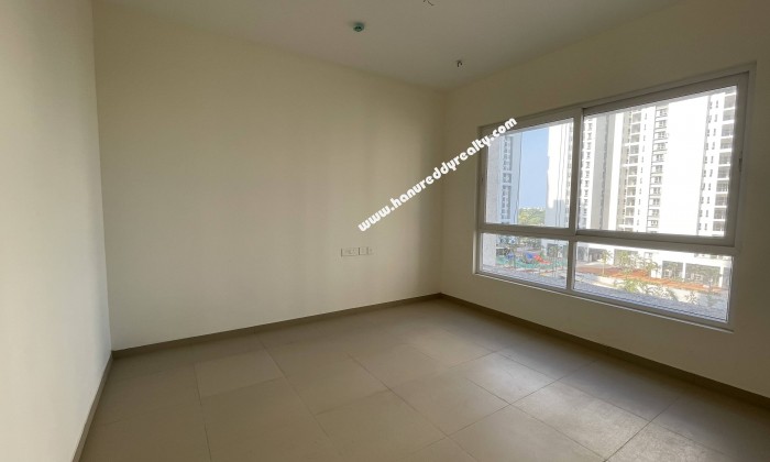 4 BHK Flat for Sale in Koyambedu