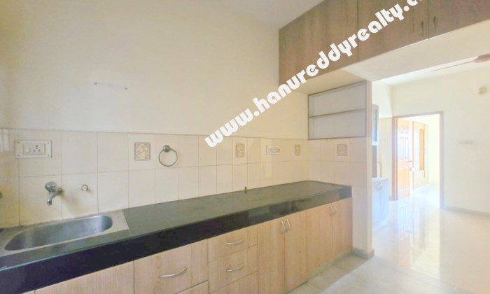 2 BHK Flat for Sale in Neelankarai