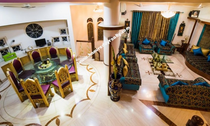 4 BHK Independent House for Sale in Boat Club Road