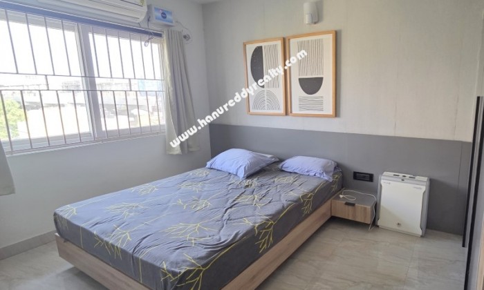 3 BHK Flat for Sale in Virugambakkam