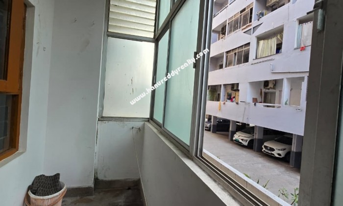 2 BHK Flat for Sale in Kirlampudi