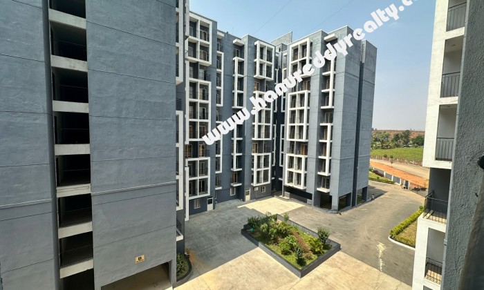 1 BHK Flat for Sale in Old Madras Road