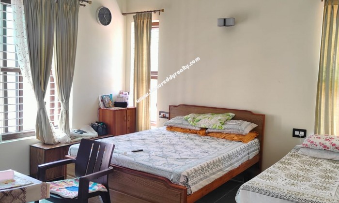 4 BHK Duplex House for Sale in Sathagalli