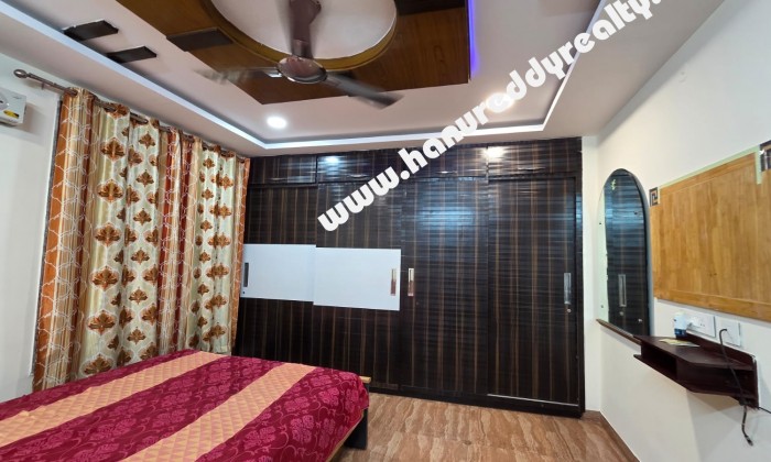 3 BHK Flat for Rent in East Point Colony