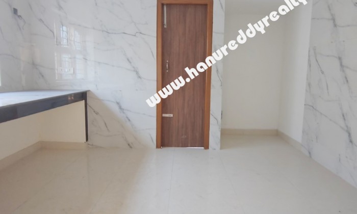 3 BHK Flat for Sale in Thiruvanmiyur