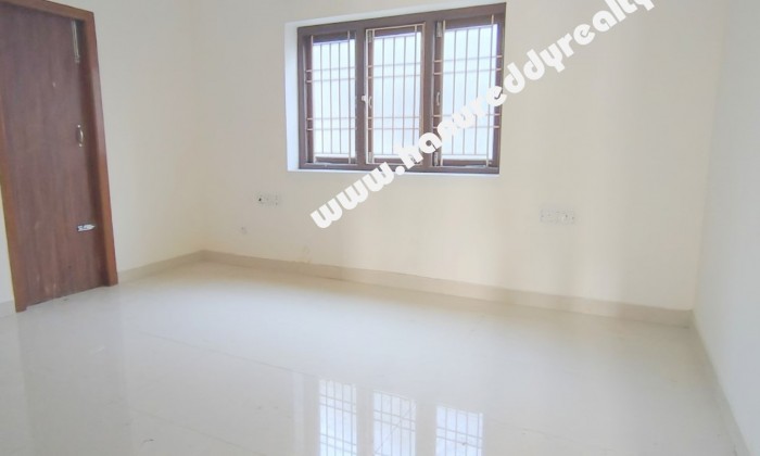 3 BHK Flat for Sale in Thiruvanmiyur