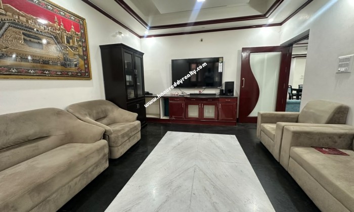4 BHK Duplex House for Rent in Indiranagar