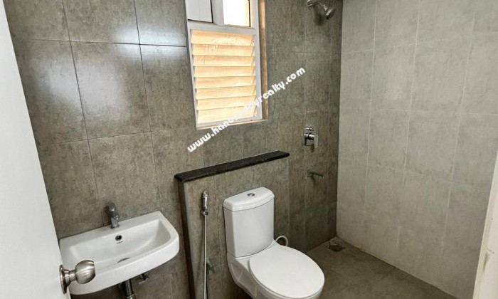 2 BHK Flat for Sale in Porur