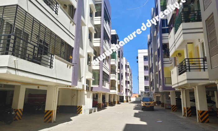 2 BHK Flat for Sale in Potheri
