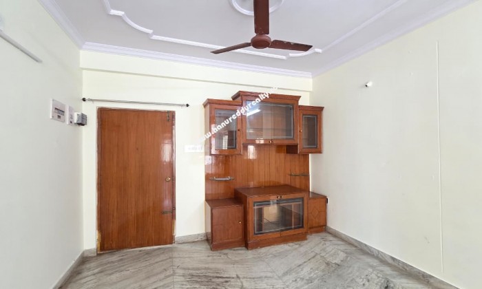 3 BHK Flat for Sale in Kirlampudi