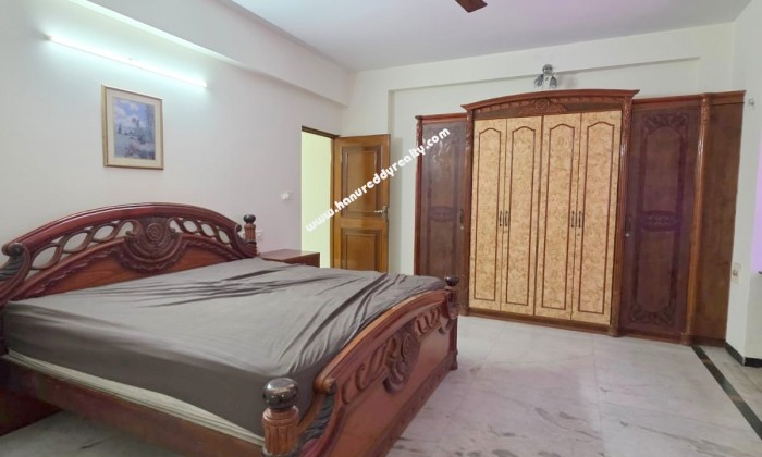 3 BHK Flat for Sale in Raja Annamalaipuram