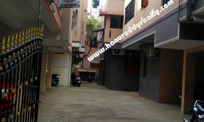 2 BHK Flat for Sale in Saligramam