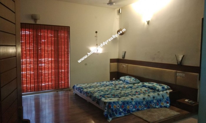 4 BHK Independent House for Sale in Valasaravakkam