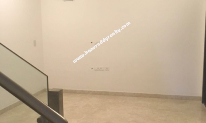 2 BHK Villa for Sale in Akkarai
