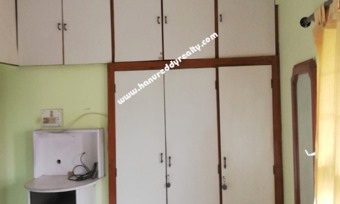 2 BHK Flat for Sale in Adyar