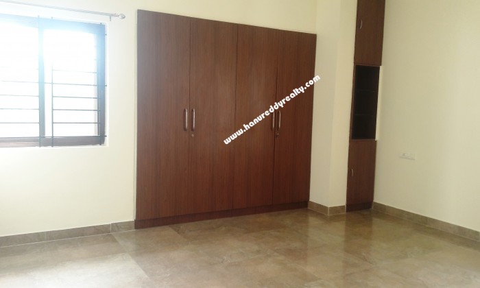 4 BHK Flat for Rent in Nungambakkam