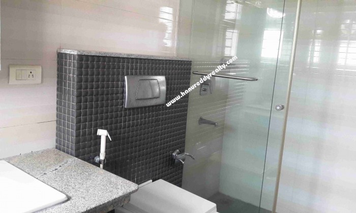 4 BHK Flat for Rent in Nungambakkam