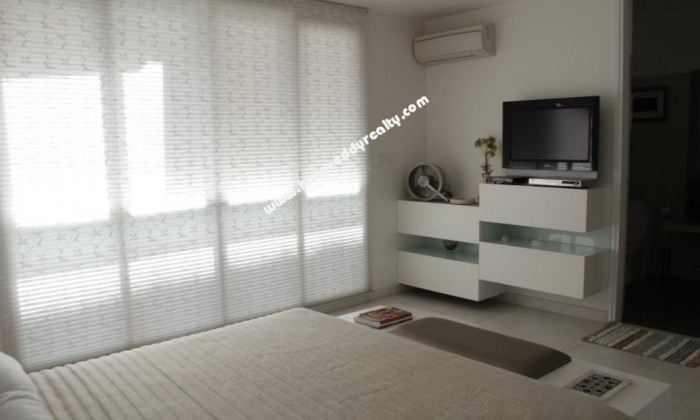 4 BHK Flat for Sale in Indiranagar