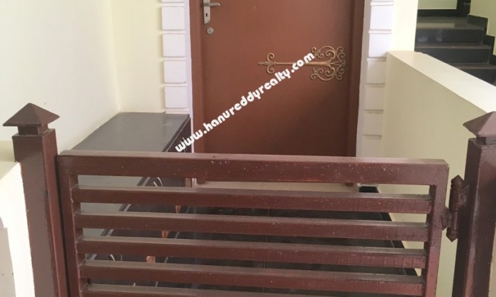 2 BHK Flat for Rent in Padur