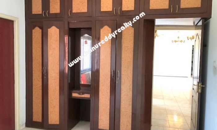3 BHK Flat for Sale in Raja Annamalaipuram