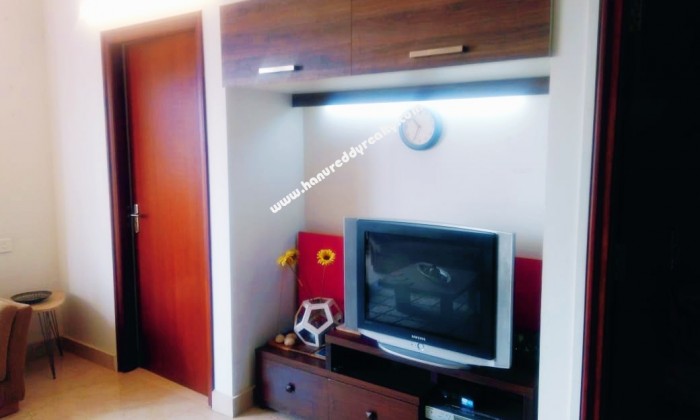 2 BHK Flat for Sale in Anna Nagar West Extn