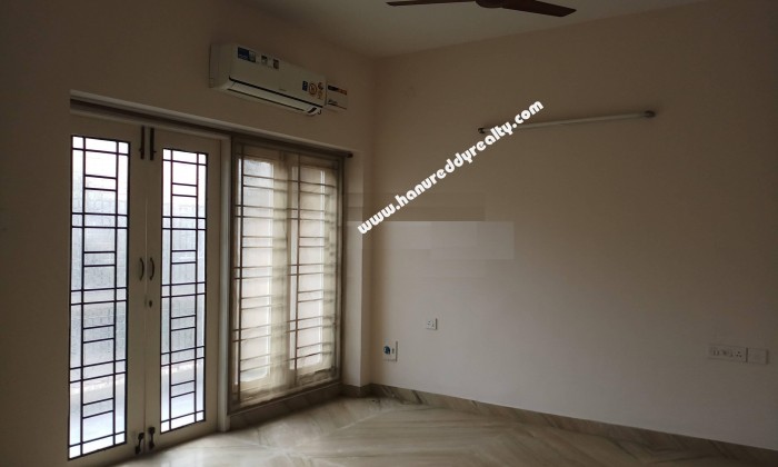 4 BHK Independent House for Rent in Thoraipakkam
