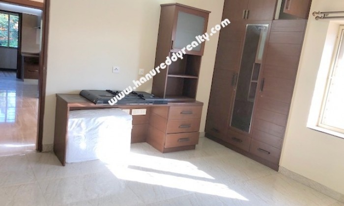 3 BHK Flat for Rent in Raja Annamalaipuram