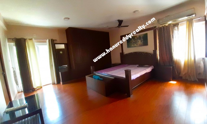 3 BHK Flat for Rent in R S Puram