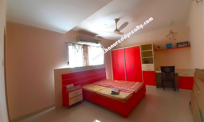3 BHK Flat for Rent in R S Puram