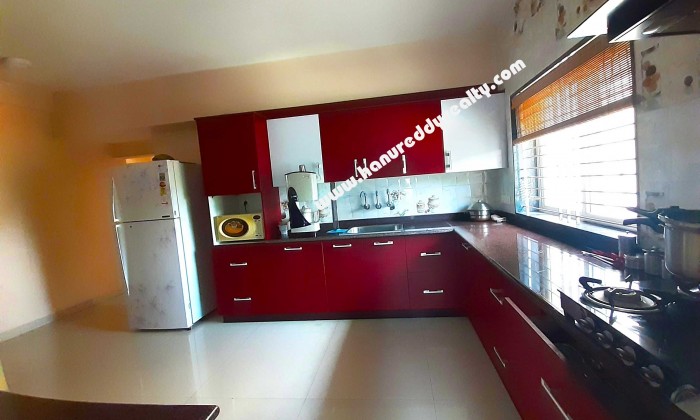 3 BHK Flat for Rent in R S Puram