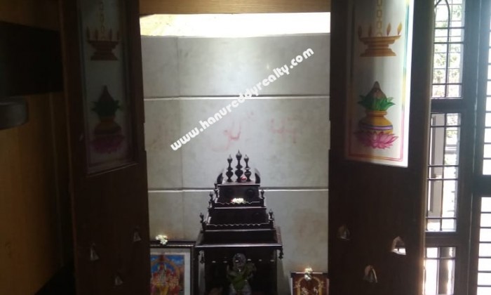 2 BHK Flat for Sale in Vani Vilas Mohalla