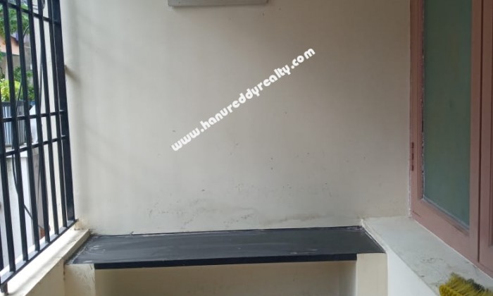 2 BHK Flat for Rent in Madipakkam
