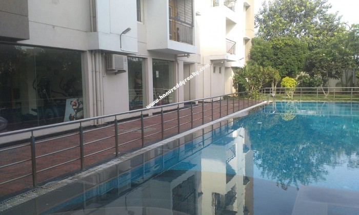 3 BHK Flat for Rent in Selaiyur
