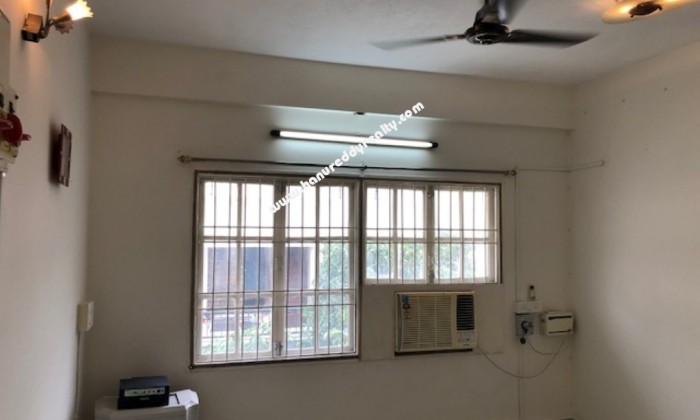 3 BHK Flat for Sale in Adyar