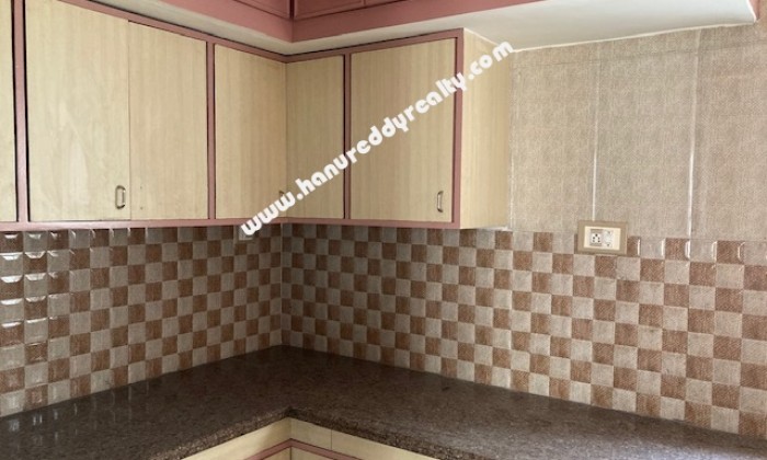 2 BHK Flat for Sale in Anna Nagar