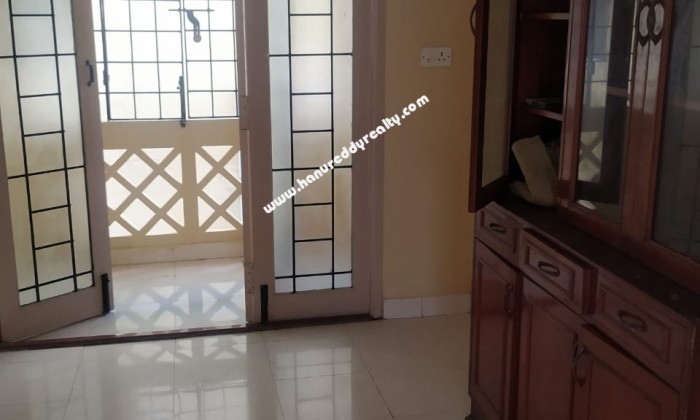 2 BHK Flat for Sale in Thiruvanmiyur