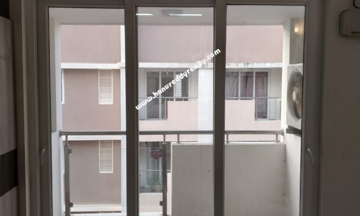 2 BHK Flat for Rent in Pallikaranai