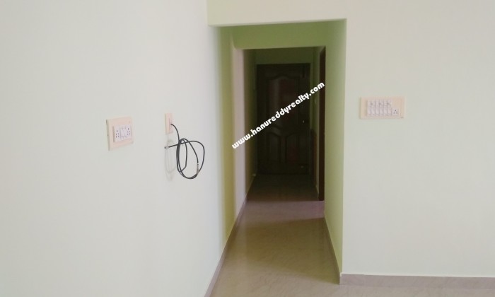 2 BHK Flat for Sale in Madipakkam