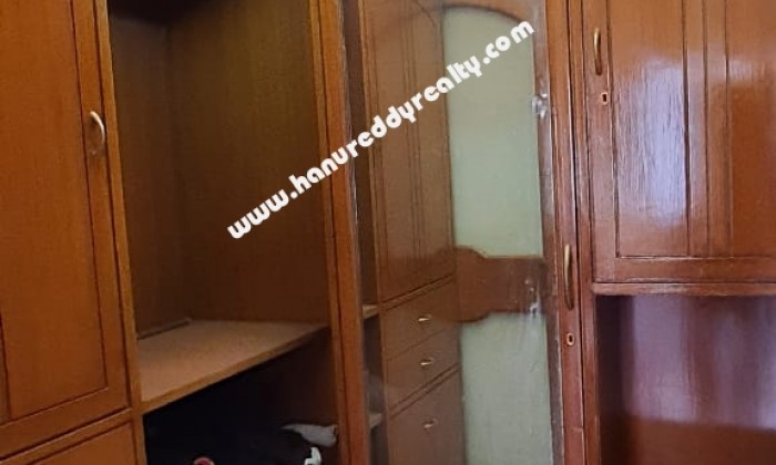 3 BHK Flat for Sale in Raja Annamalaipuram