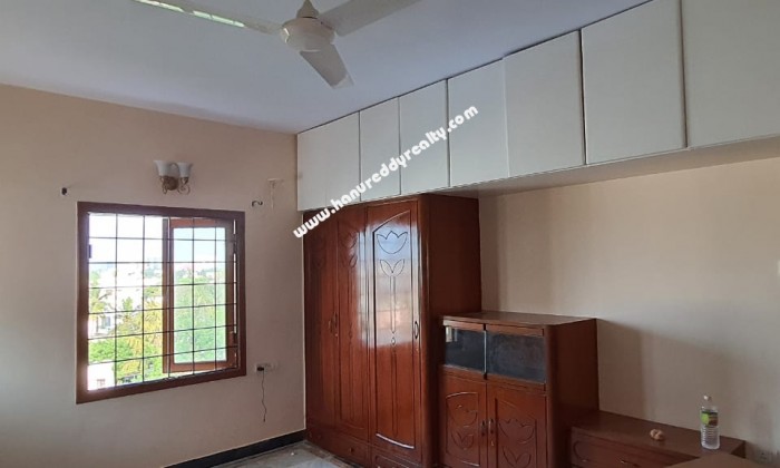 3 BHK Flat for Sale in Raja Annamalaipuram