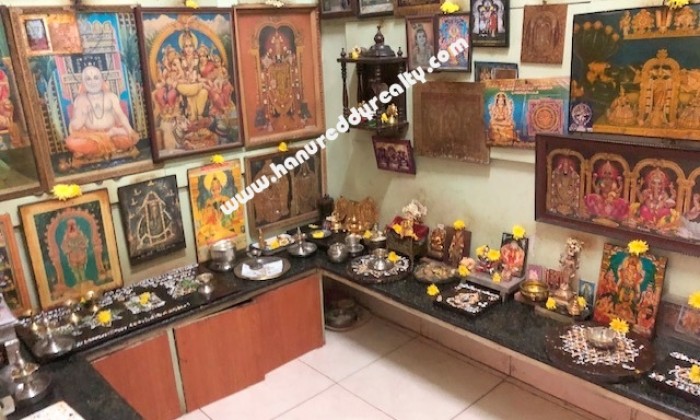 3 BHK Flat for Sale in Raja Annamalaipuram